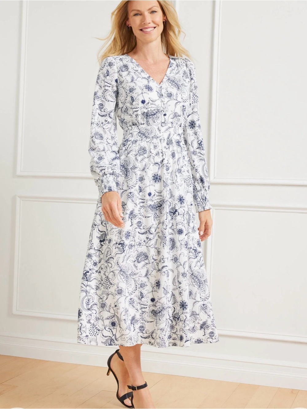 Talbots Smocked Fit & Flare Dress Stencil Floral White Navy Blue